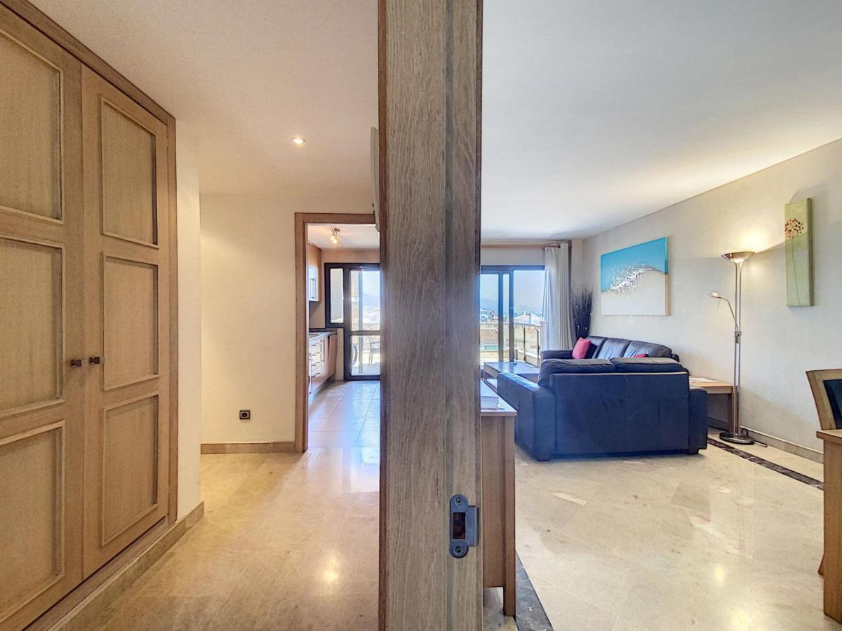 Lovely Apartment With Pool & Sea Views - Marina Del Castillo 2129 Manilva Dış mekan fotoğraf