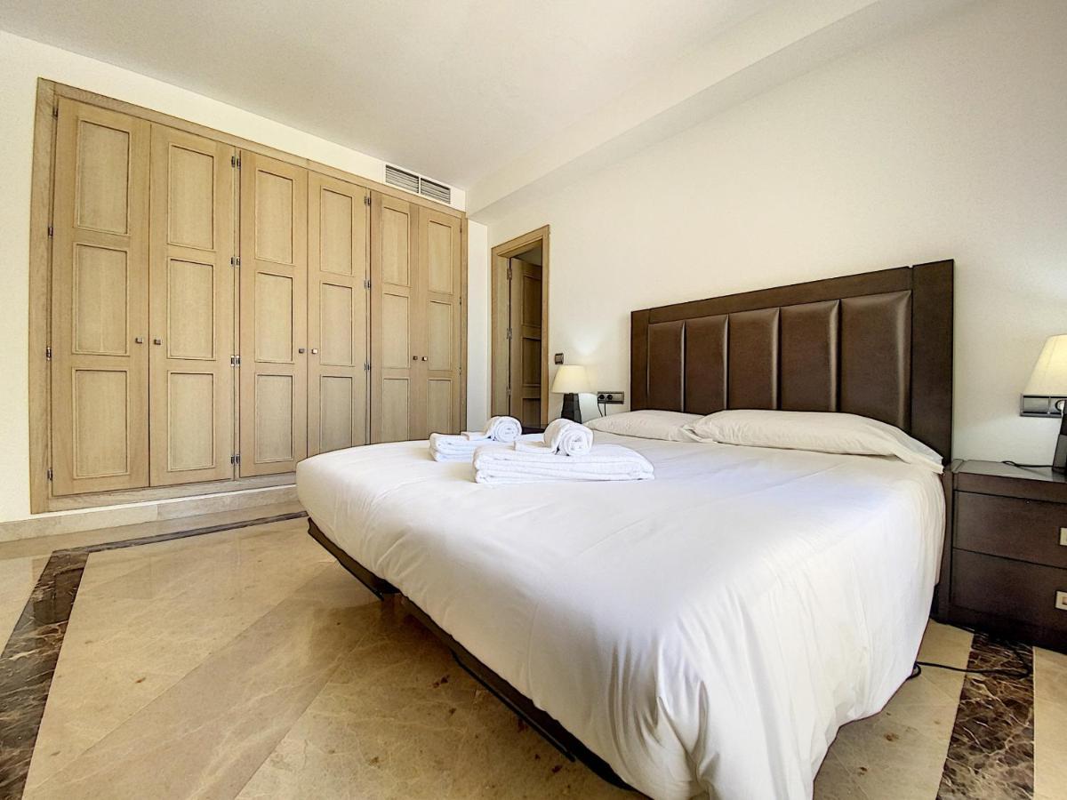 Lovely Apartment With Pool & Sea Views - Marina Del Castillo 2129 Manilva Dış mekan fotoğraf