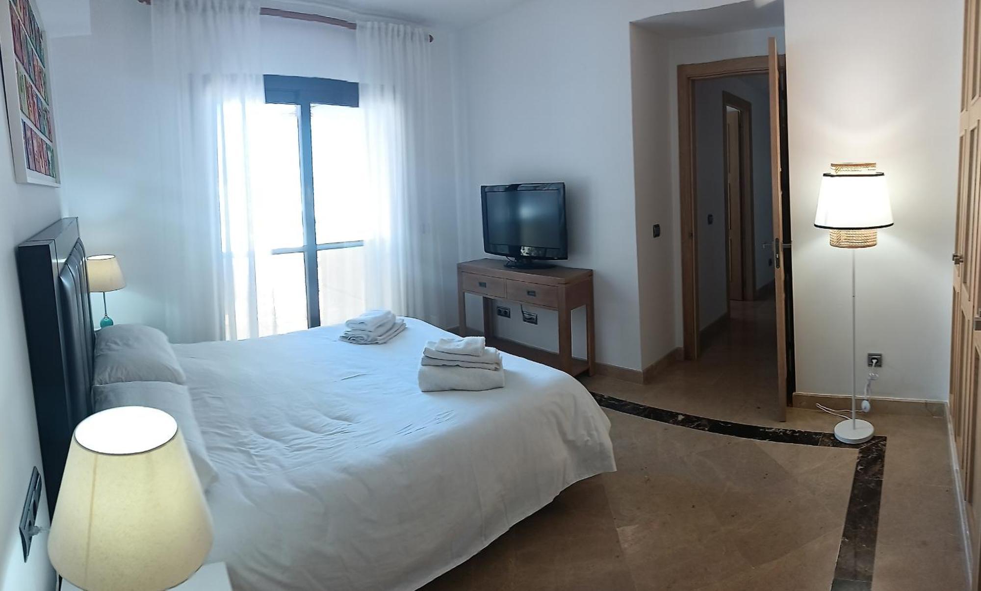 Lovely Apartment With Pool & Sea Views - Marina Del Castillo 2129 Manilva Dış mekan fotoğraf